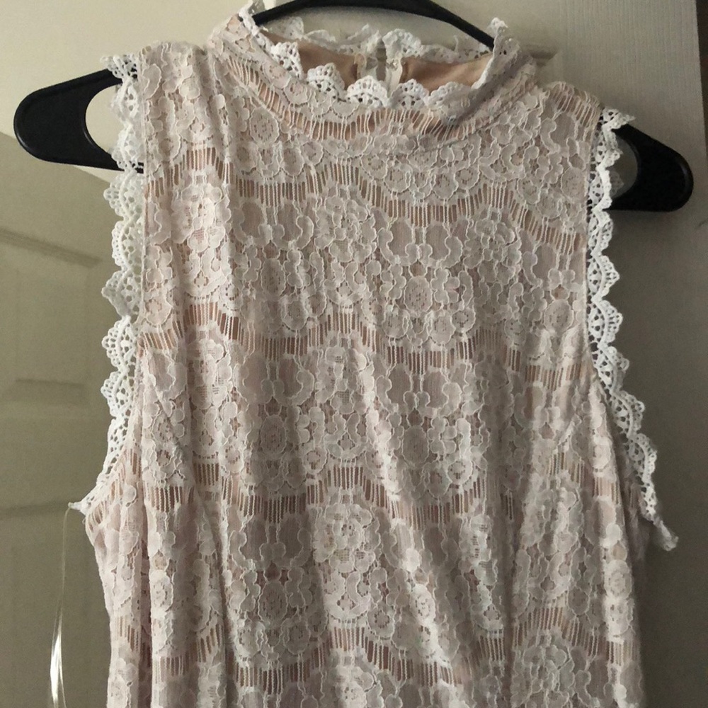 Lace dress